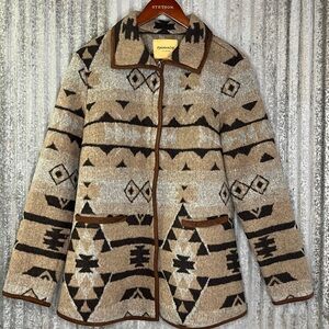 Upcountry Southwestern Patterned Jacket in Tan and Black
